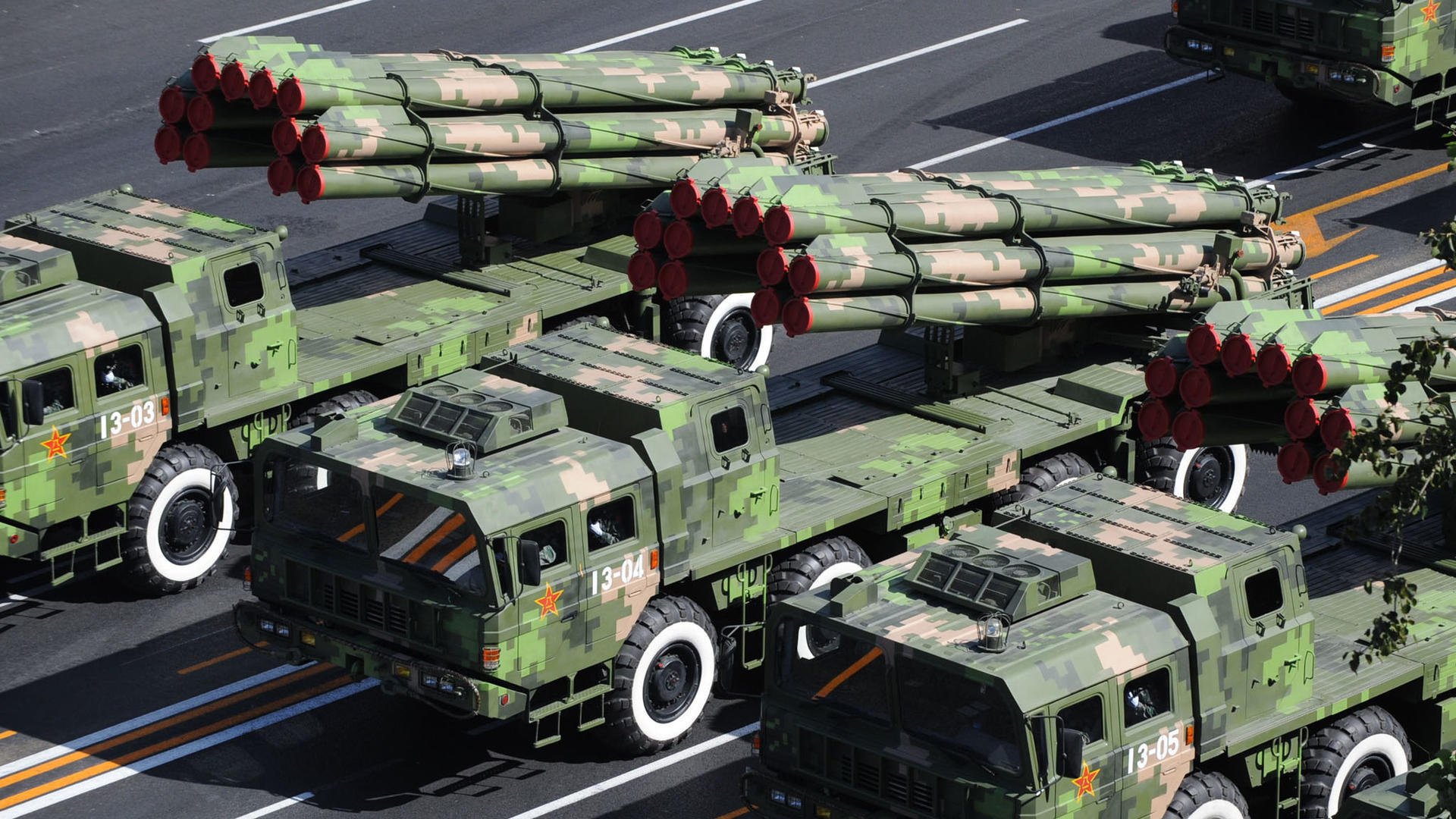 车手走进社区,传递正能量