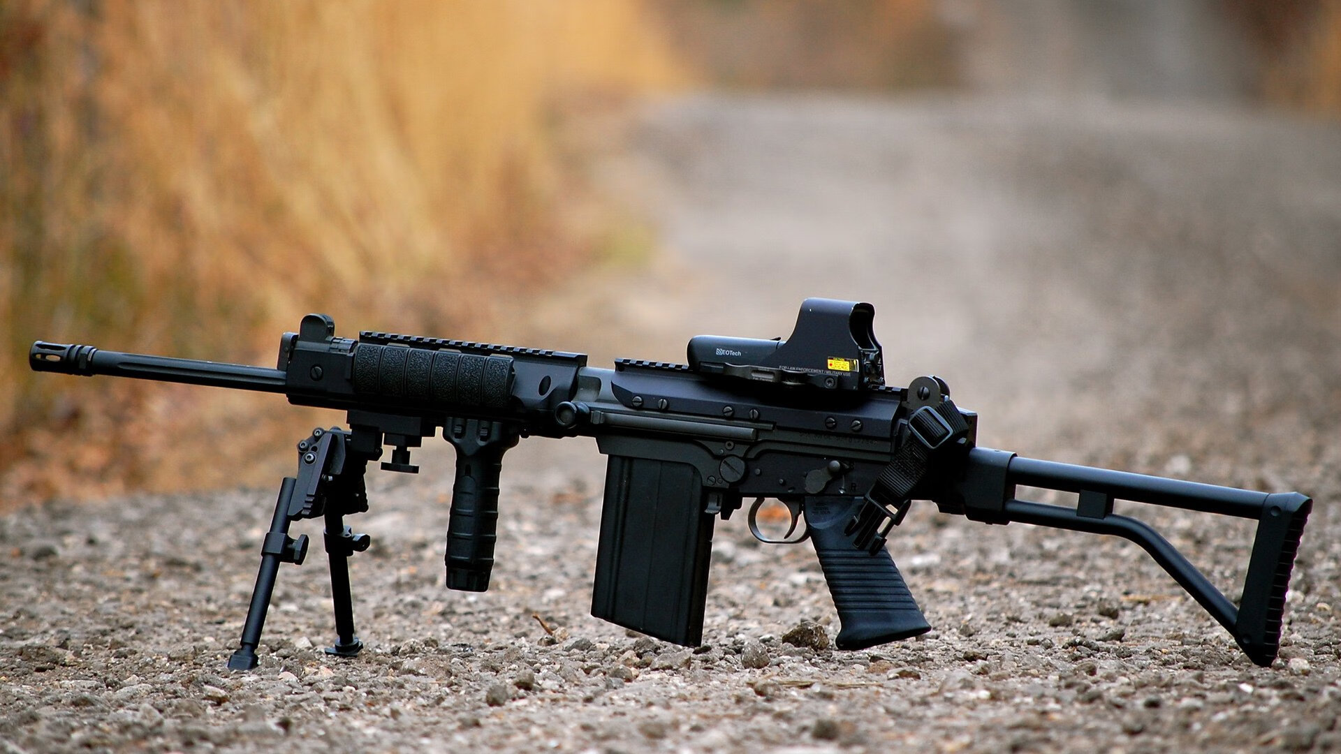 青少年极限绳索攀爬,跃上未知的高度,绳索攀登