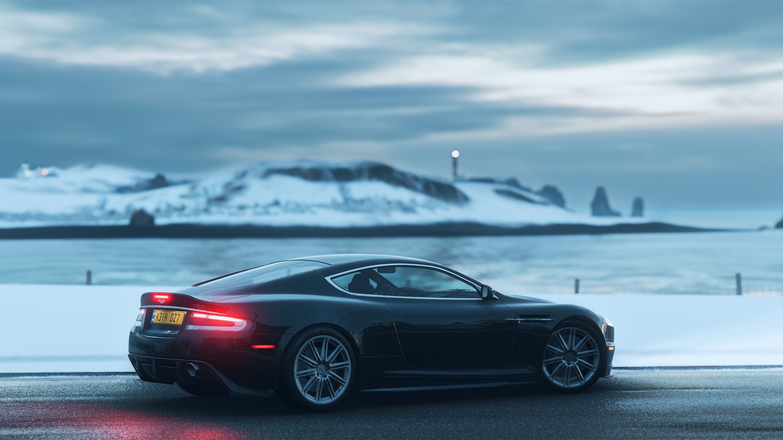 佛罗伦萨是否应引入高质量中场组织者,佛罗伦萨球队主场