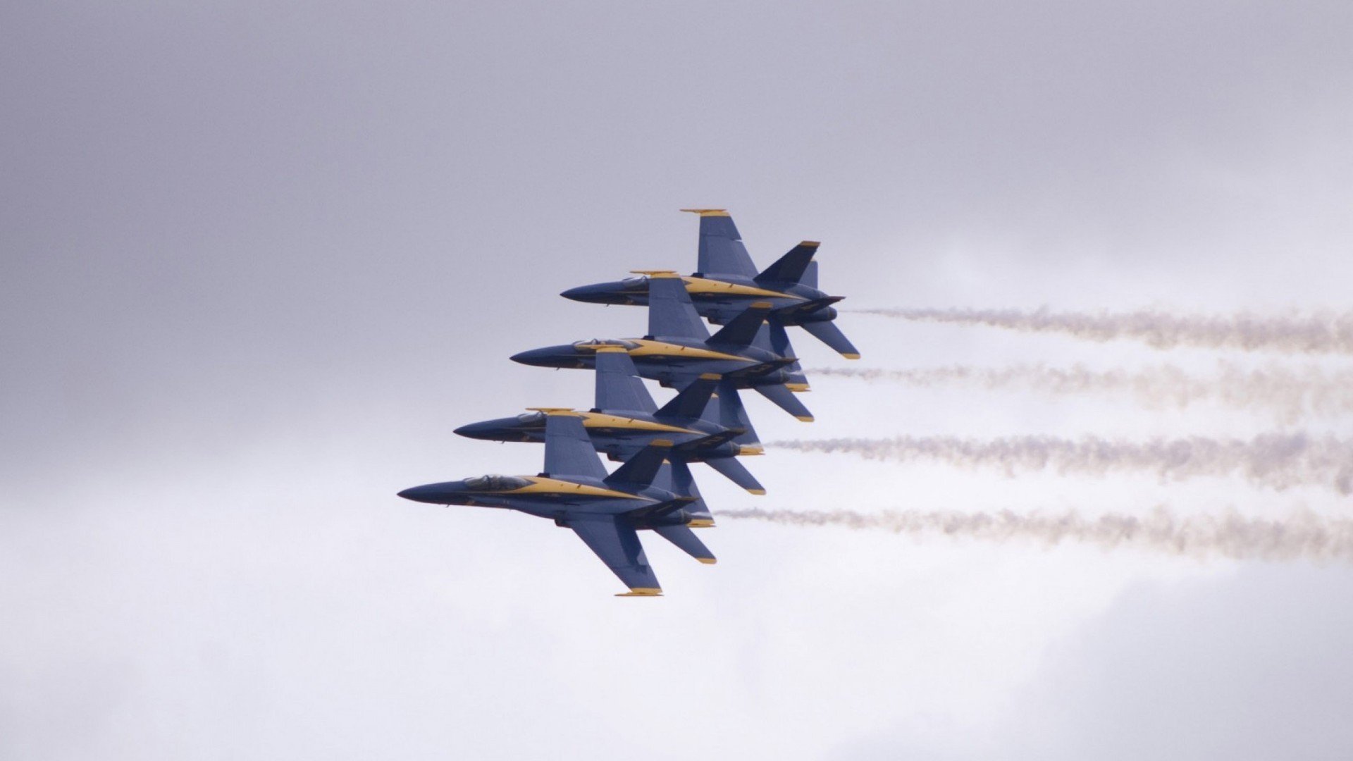 kaiyun app download-奥格斯堡主场惨败，保级形势严峻，奥格斯堡球衣2020